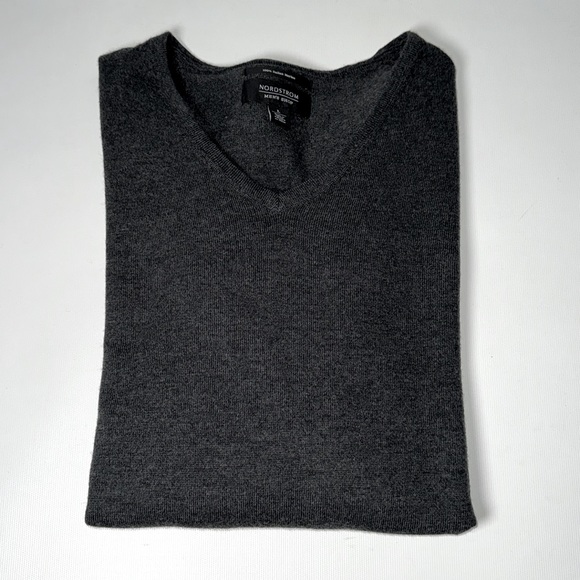 Nordstrom Men's Shop Charcoal Merino V-neck Sweater sz L